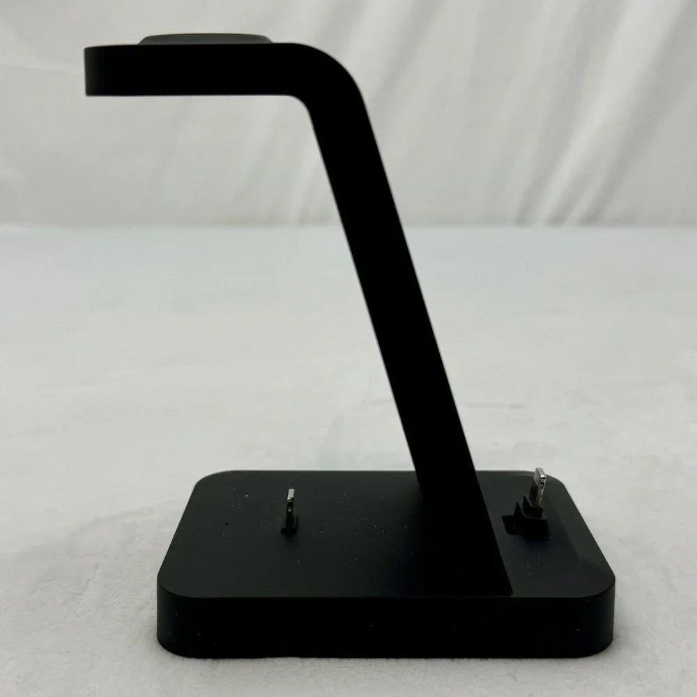 3 in 1 Charging Dock for iPhone Airpods & Apple Watch Lighting Port